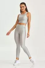 Cálido系列：上衣、打底裤和衬衫套装