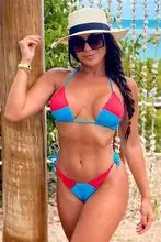 时尚镂空比基尼套装，丁字裤配系带 - 蓝色/红色