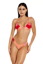 固定上衣和悬挂式滑行内裤镂空