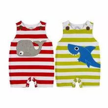 无袖条纹婴儿连体衣 2 件套鲸鱼和鲨鱼套装 - 白色