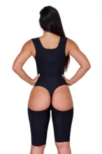 马卡基尼奥臀部建模师