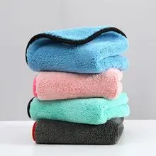 超细纤维汽车清洁毛巾，快速吸水，干净不留痕迹