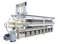 2000型程控节能高效隔膜压滤机