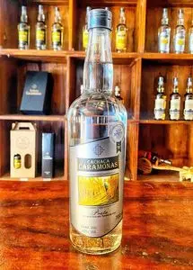 Cachaça Caramonas 银