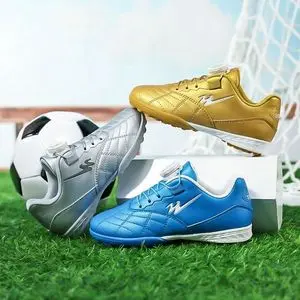 Soccer Shoes for Kids High-Top Outdoor Training